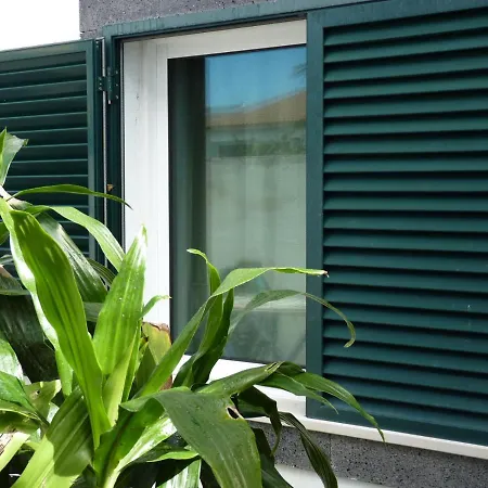 Azores Holidays House -b&b - - Self Check-in Keyboard Отель типа 