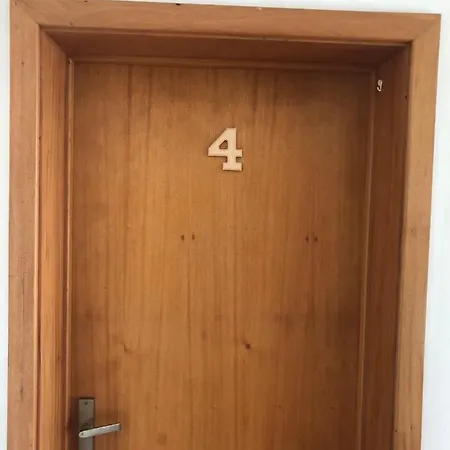 Azores Holidays House -b&b - - Self Check-in Keyboard 蓬塔德尔加达