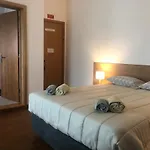 فندق مبيت وإفطار Azores Holidays House -b&b - - Self Check-in Keyboard