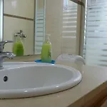 فندق مبيت وإفطار Azores Holidays House -b&b - - Self Check-in Keyboard Ponta Delgada