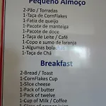 Azores Holidays House -b&b - - Self Check-in Keyboard فندق مبيت وإفطار Ponta Delgada