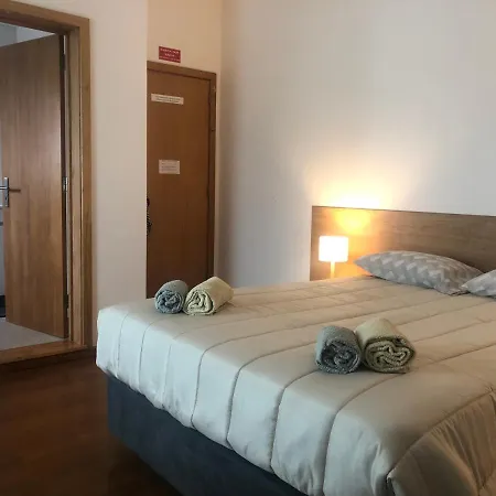 Panzió Azores Holidays House -b&b - - Self Check-in Keyboard