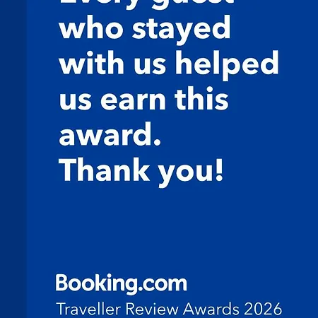 Azores Holidays House -b&b - - Self Check-in Keyboard