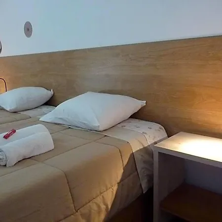 Panzió Azores Holidays House -b&b - - Self Check-in Keyboard Ponta Delgada