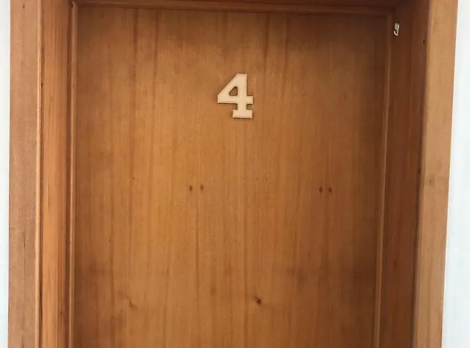 Azores Holidays House -b&b - - Self Check-in Keyboard Ponta Delgada