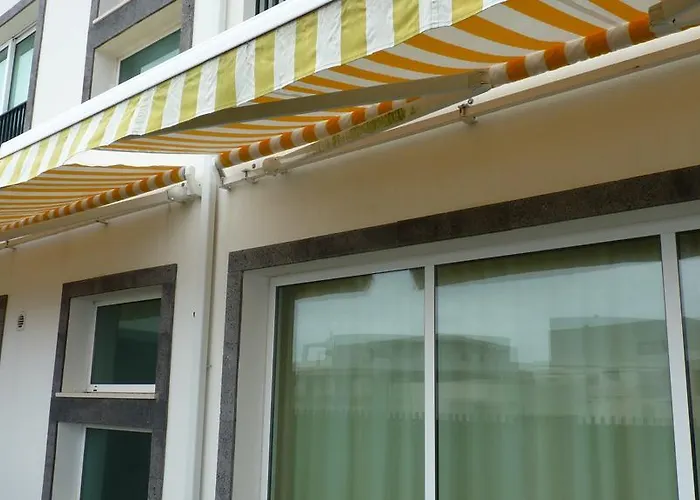 Azores Holidays House -b&b - - Self Check-in Keyboard