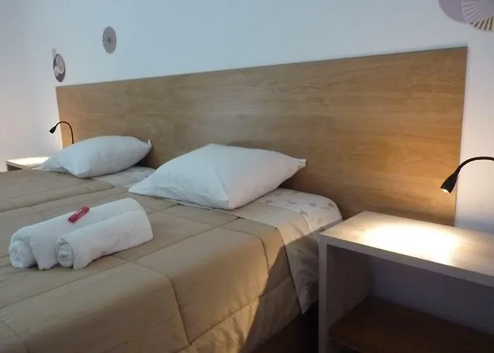 Azores Holidays House -b&b - - Self Check-in Keyboard